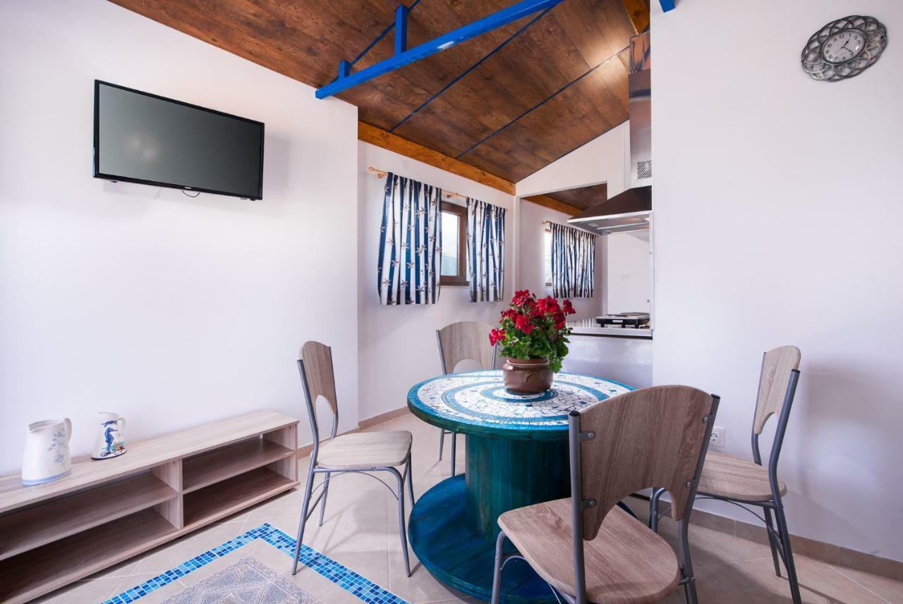 Blue Breeze Aparthotel Όρμος Πρίνου Εξωτερικό φωτογραφία